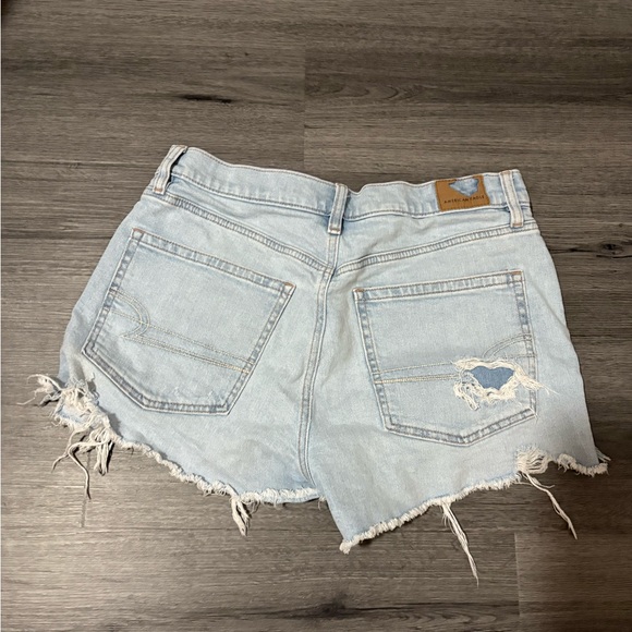 American Eagle Outfitters Light Blue Ripped Jean Shorts - Picture 2 of 3